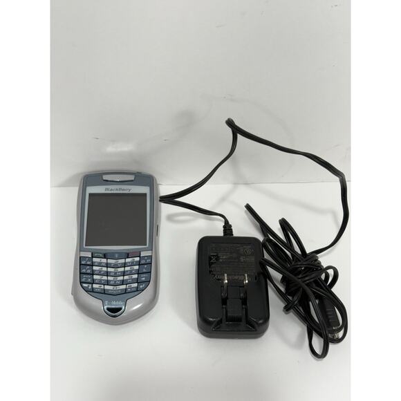 Blackberry 7100t Prosumer QWERTY Vintage Mobile phone W Charger No Battery PARTS - Picture 1 of 4